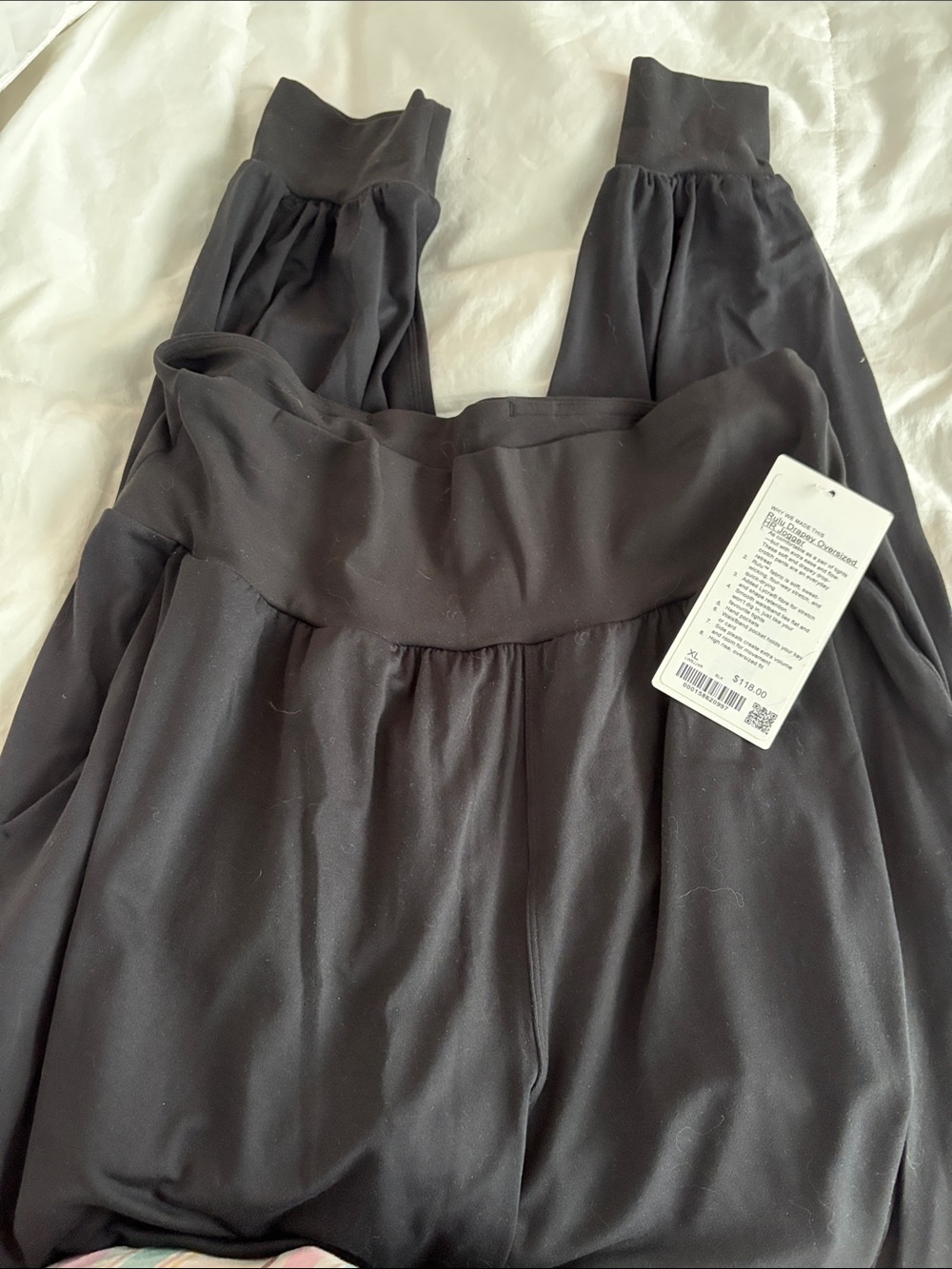 lululemon athletica Black Pull-On Jogger Pants